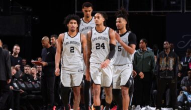 The Spurs show patience, trust in their core with quiet trade deadline