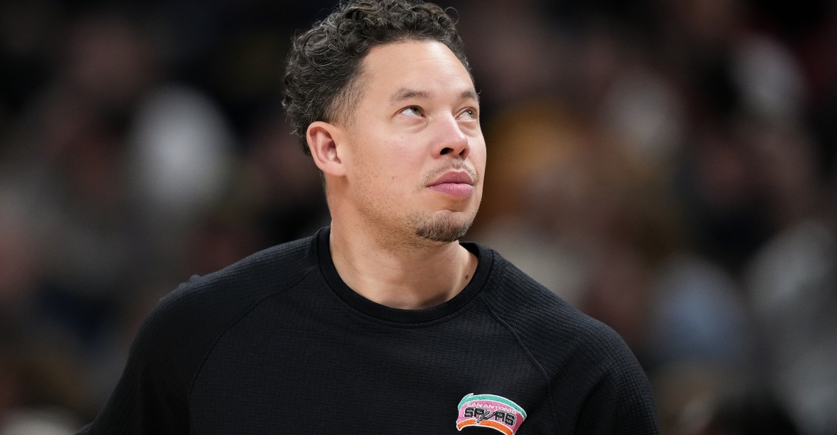 Winter Storm Strands Spurs in Charlotte After Hornets Loss