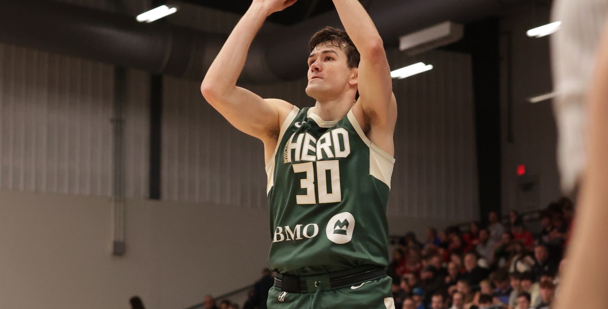 Milwaukee Bucks sign Wisconsin Herd’s Cormac Ryan to two-way contract