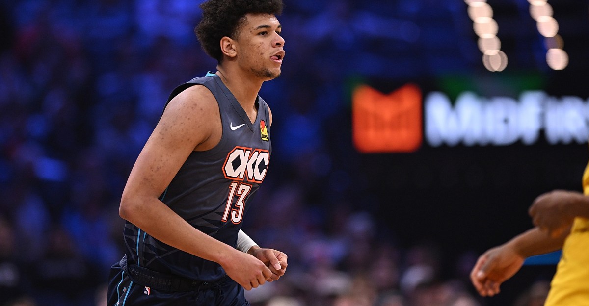 Milwaukee Bucks acquire Ousmane Dieng in reworked trade with Phoenix Suns