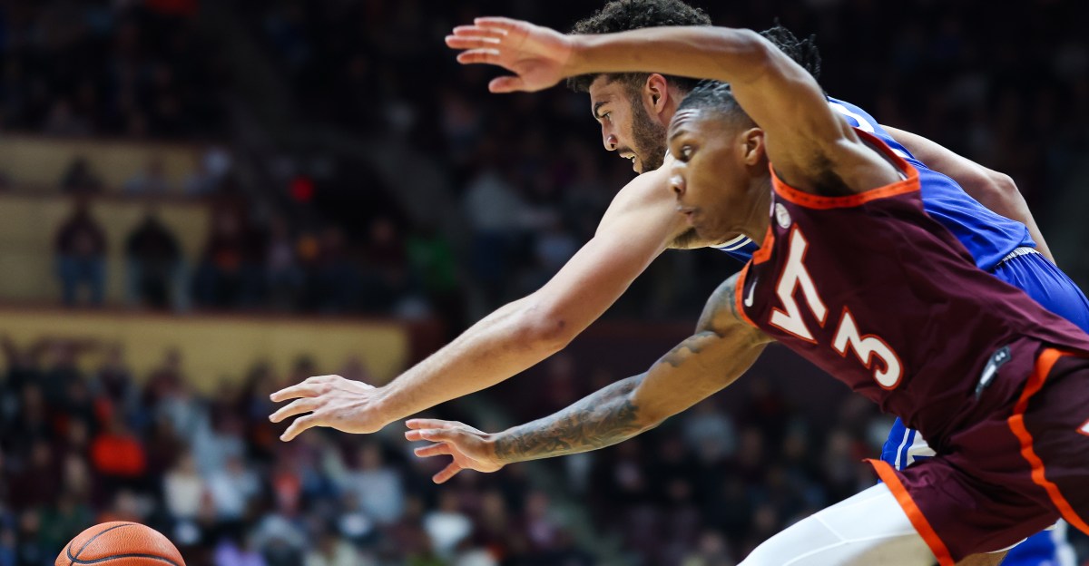 Duke Overcomes Illness, Cassell To Down Virginia Tech 72-58