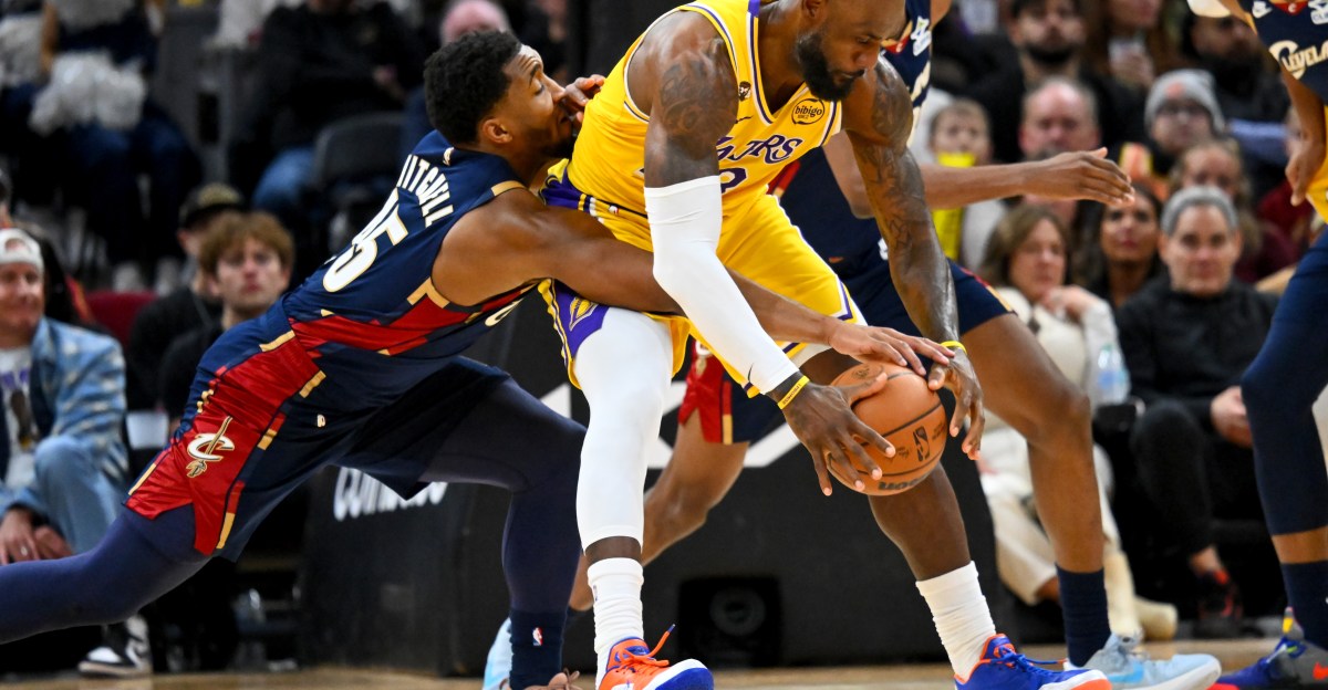 Are the Cavs a real threat to poach LeBron James this offseason?