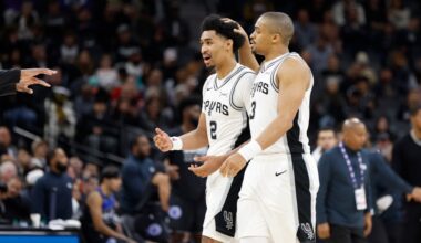 San Antonio rides third-quarter run to victory over Magic