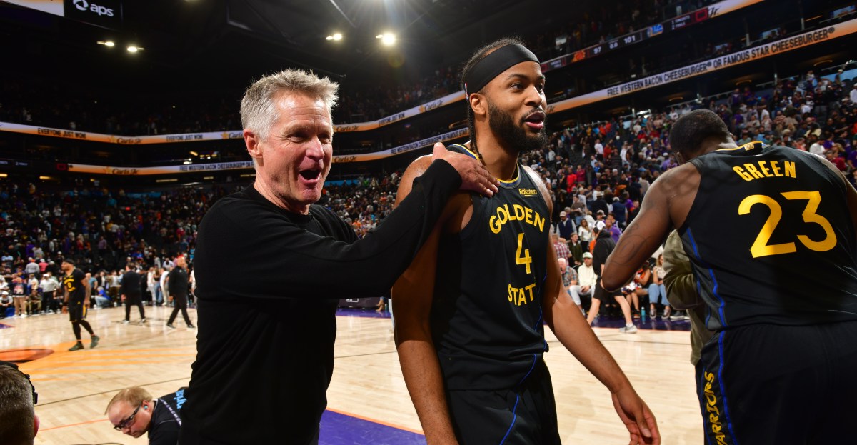 NBA scores: Warriors use wild comeback to beat Suns