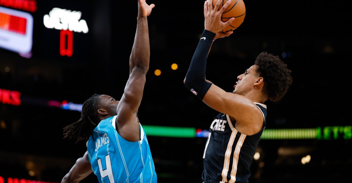 Hawks fall short late against Hornets, lose 126-119