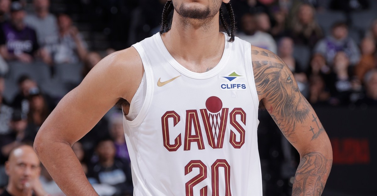 Cavs get good and bad news on tonight’s injury report against Denver