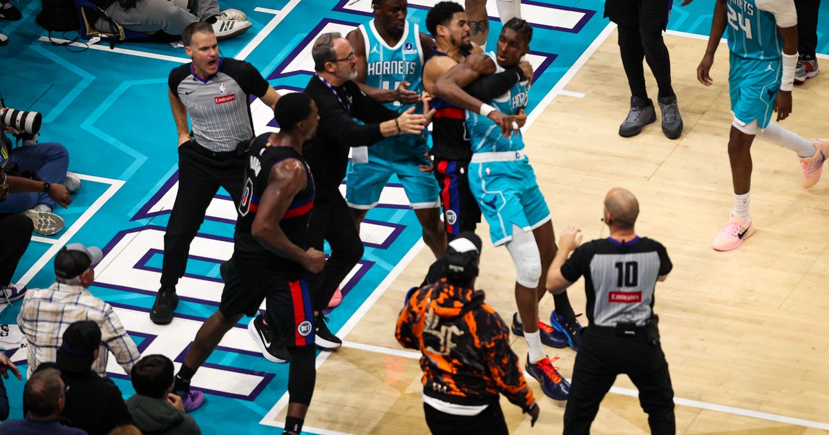 Four players ejected after Pistons, Hornets tussle in physical game