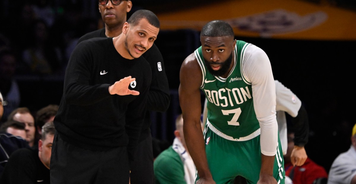 Joe Mazzulla perfectly explains story of Celtics season after blowout win against Lakers