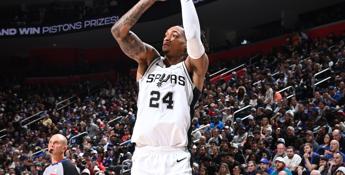 Highlights: Devin Vassell fires off in win against the Pistons