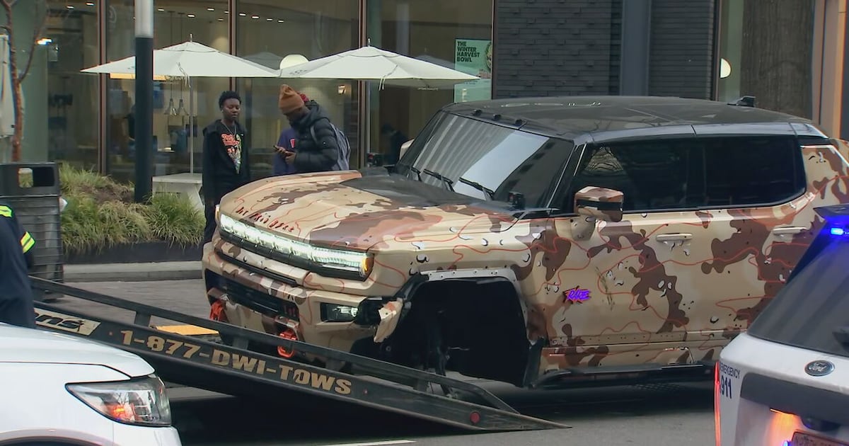 No charges for LaMelo Ball after 2-vehicle crash in Uptown – WSOC TV