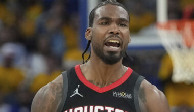 Tari Eason apologizes after Vince Williams ACL injury