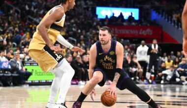 Wizards Obliterated as Lakers Turn Capital One Into Lob City