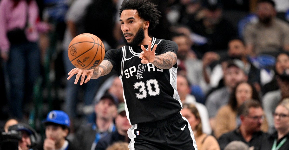 Spurs | Pounding The Rock