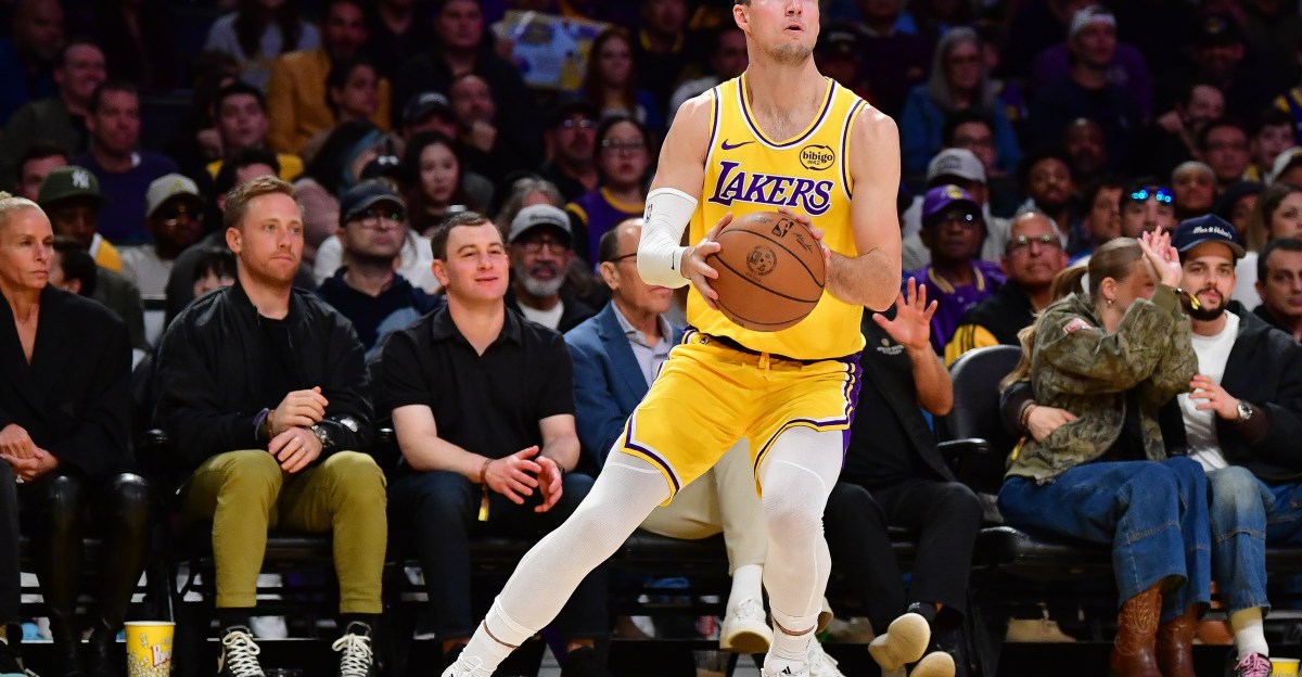 YouTube Gold: Luke Kennard Has A Solid Debut For L.A.