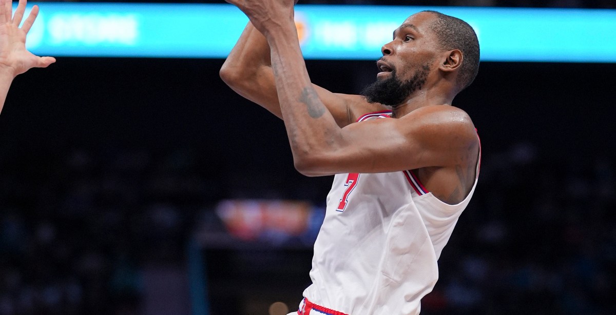 Rockets Shoo Away Hornets 105-101