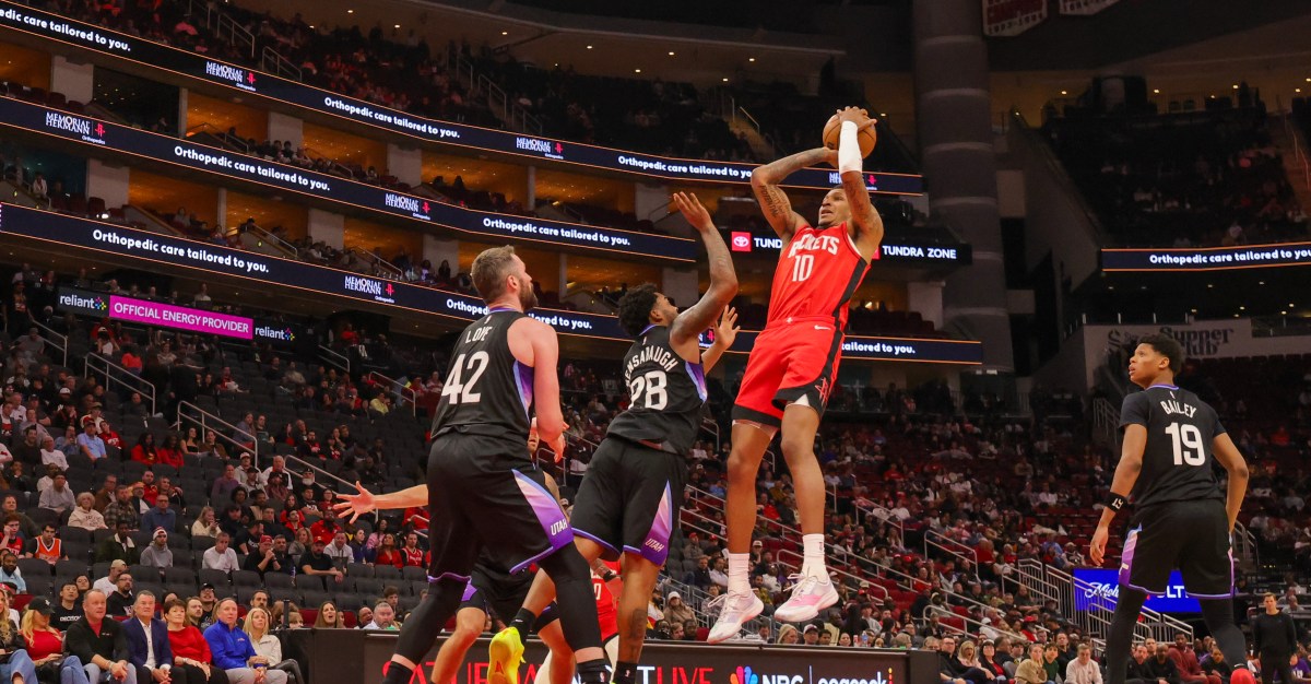 Rockets Razz Jazz 125-105 | The Dream Shake