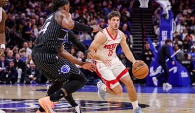 Rockets Reed The Room Late, Beat Magic 113-108
