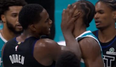 Jalen Duren shoving Moussa Diabate