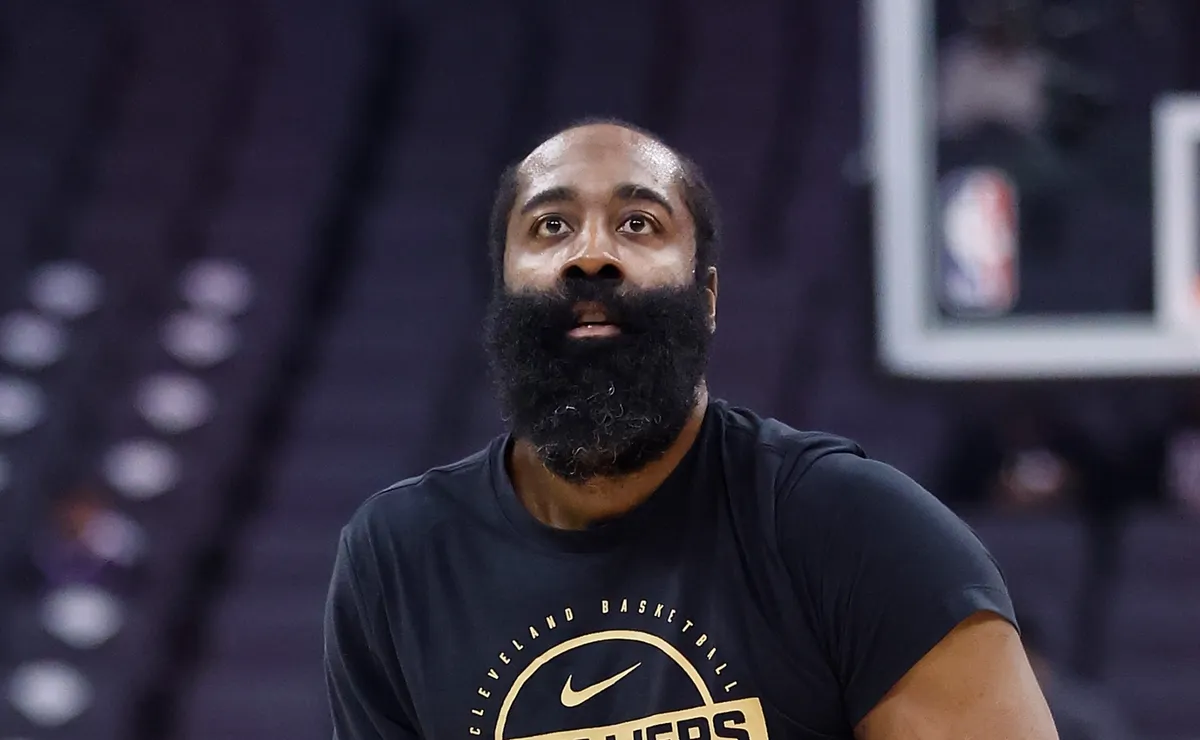 James Harden breaks silence on why he requested a trade from the Clippers to the Cavaliers