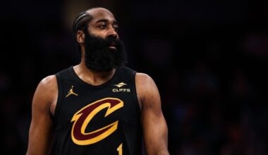 James Harden injury: Cavaliers guard reportedly plans to play through fractured thumb
