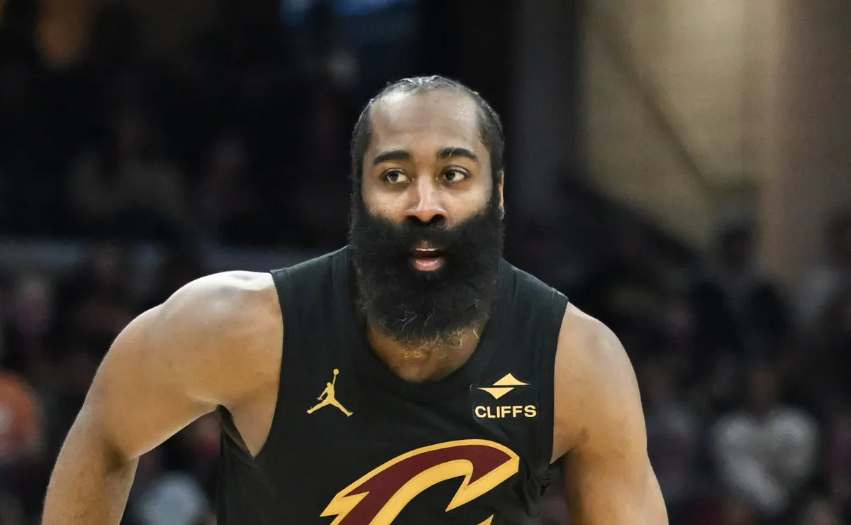 Cavaliers’ James Harden delivers a strong response about NBA player loyalty after leaving the Clippers