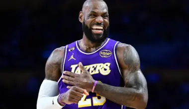 NBA insider issues stern warning for Lakers despite LeBron James’ historic triple-double in win vs Mavs