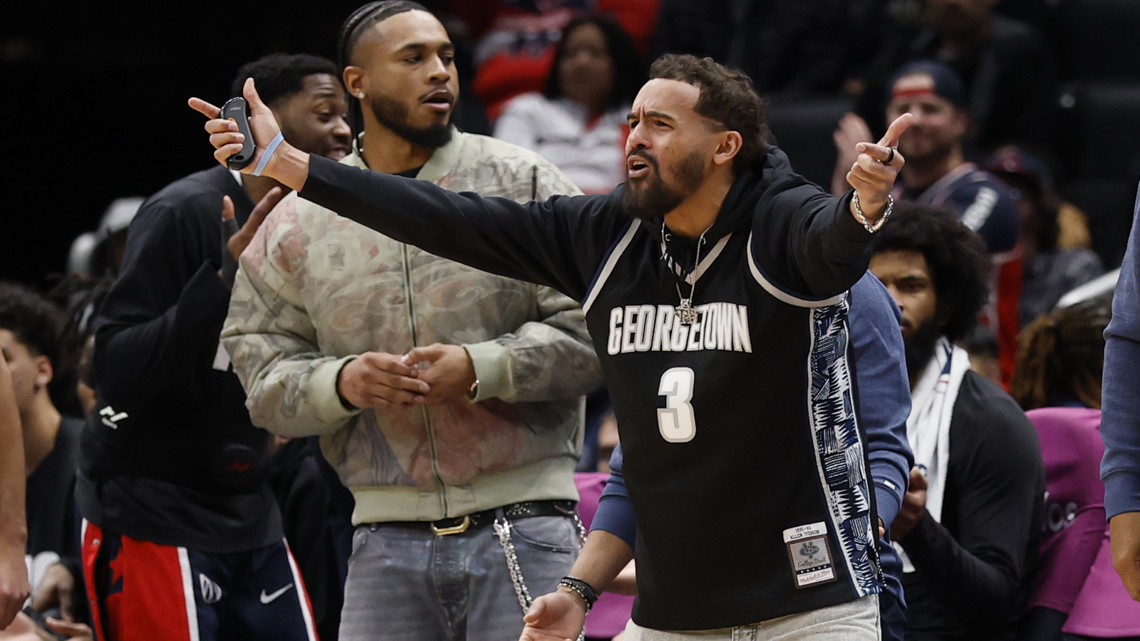 Wizards provide updates on Trae Young, Anthony Davis