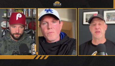 Feb 11, 2026; San Francisco, California, USA; San Antonio Spurs guard De'Aaron Fox (4) dribbles against the Golden State Warriors in the first quarter at Chase Center. Mandatory Credit: Eakin Howard-Imagn Images