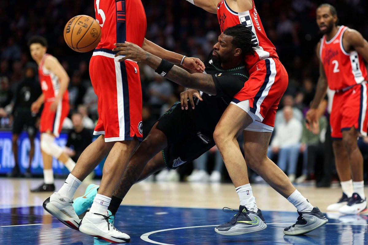 Julius Randle’s in a funk, Anthony Edwards needs rest and more Timberwolves thoughts