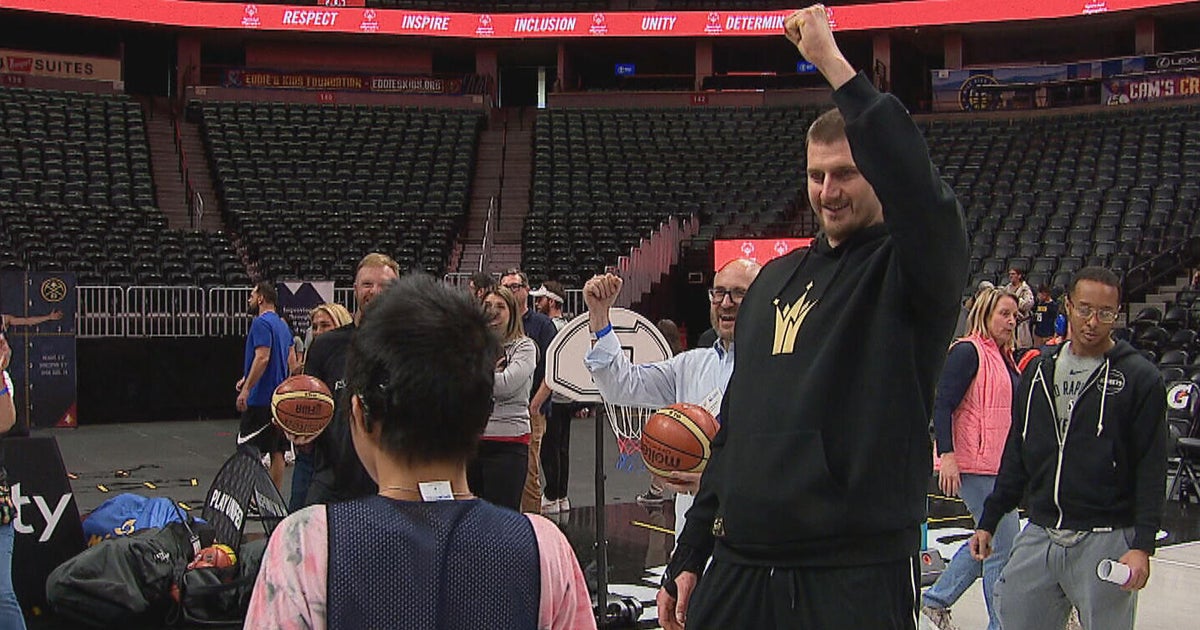Denver Nuggets hit the court for Special Olympics basketball clinic