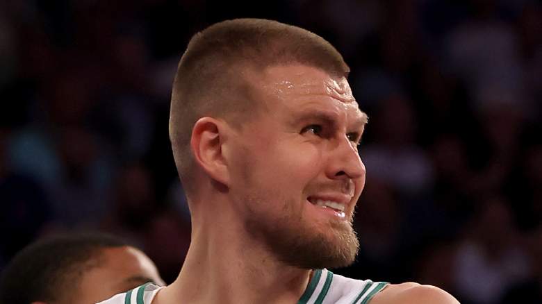 kristaps porzingis winces