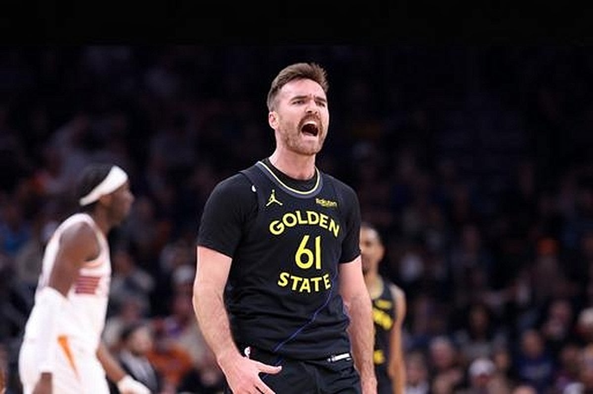 Warriors Land Kristaps Porzingis As Trade Rumors Swirl