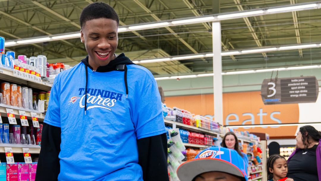 Thunder forward Thomas Sorber gives family grocery shopping spree