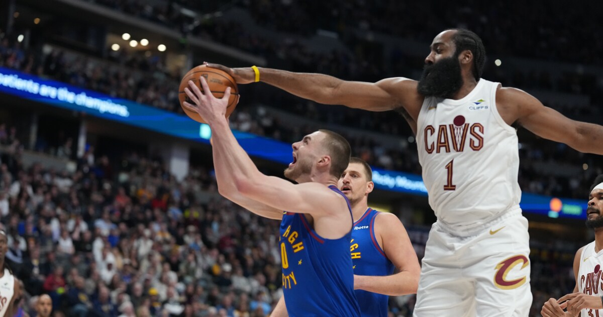 Donovan Mitchell, James Harden rally Cavaliers to 119-117 win over Nuggets