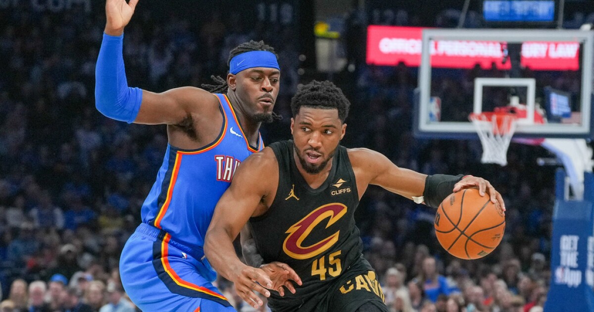 Short-handed Thunder hit 21 3s to beat Cavaliers 121-113