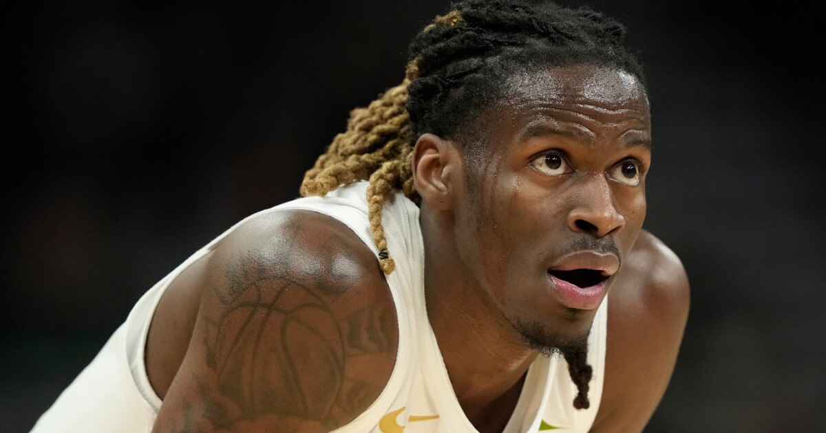 Another Cavs player is injured