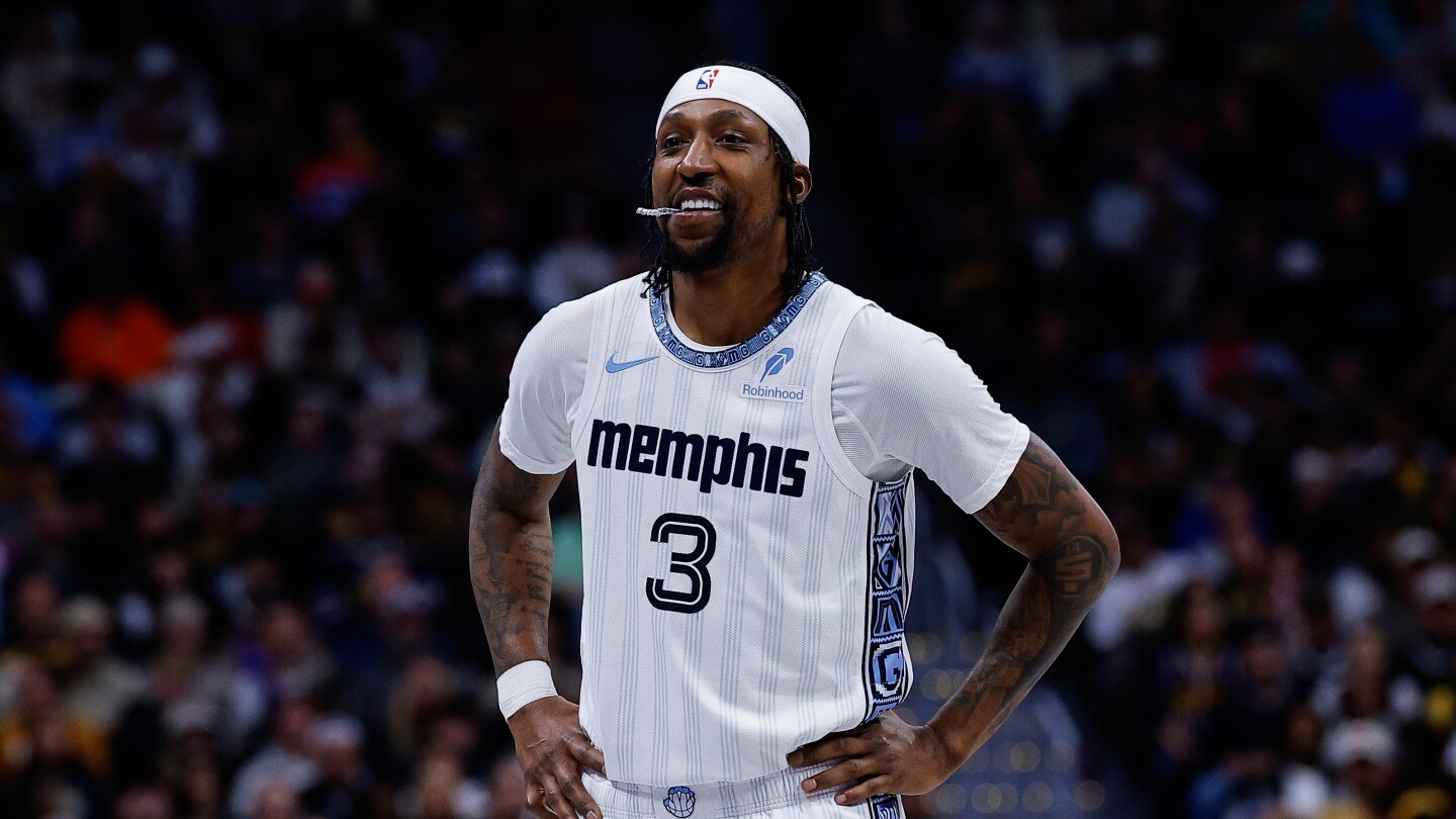 Grizzlies Kentavious Caldwell-Pope out for season after surgery on right pinky finger