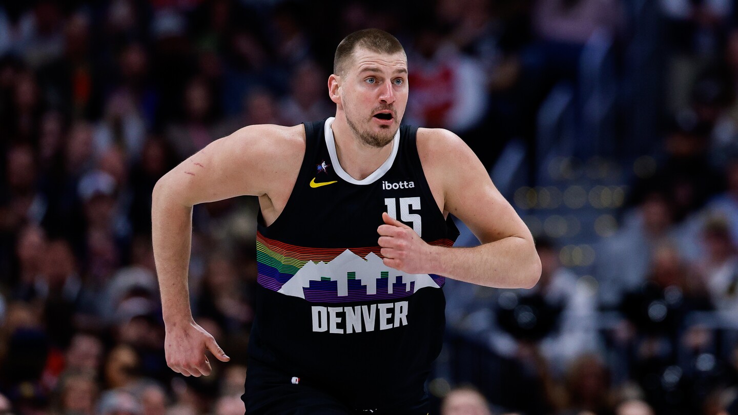 Despite Nikola Jokić's return, the Nuggets are struggling with rhythm and roles amidst injuries