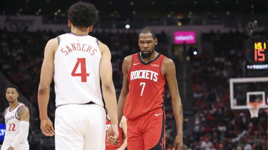 Cold Shooting Night Dooms Clippers in 102-95 Loss to Rockets