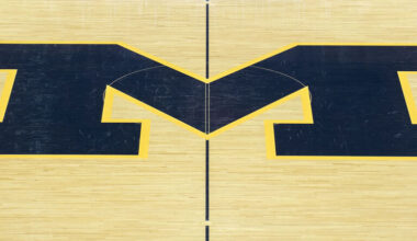 Top-10 recruit Lincoln Cosby commits to Michigan