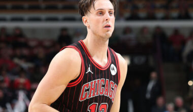 Bulls' Ivey out for 2 weeks with knee soreness; Collins done for season