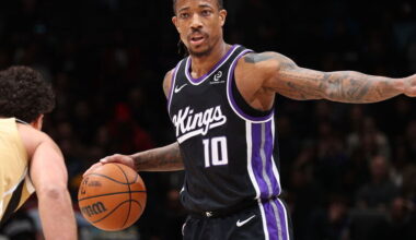 Report: Kings don't intend to buy out DeRozan