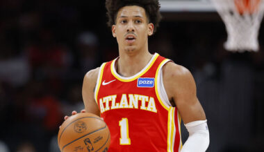 Hawks' Johnson leaves win over Wizards with hip flexor injury