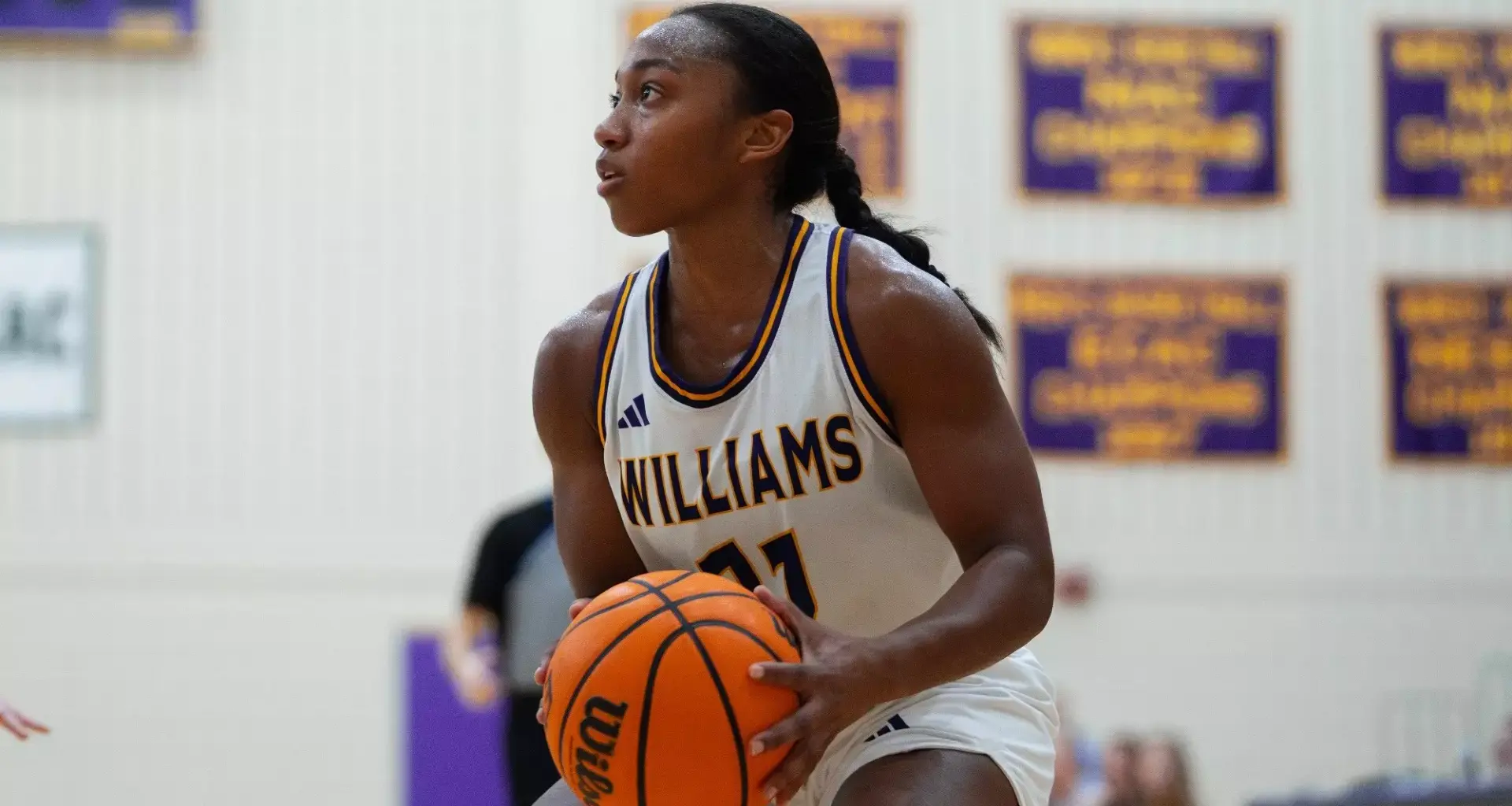 Women’s basketball tops Amherst in regular season finale, advances to the NESCAC tournament in fifth seed – The Williams Record