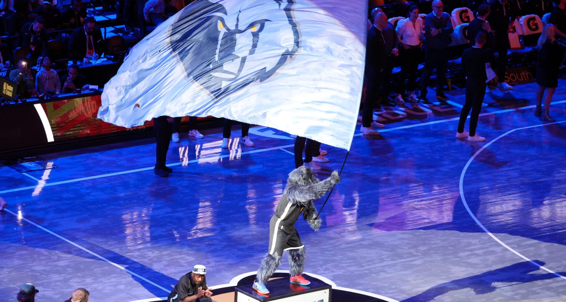 Grizzlies Season Ticket Holders Sound Off on Trust, Rebuild Fatigue, and the FedExForum Experience