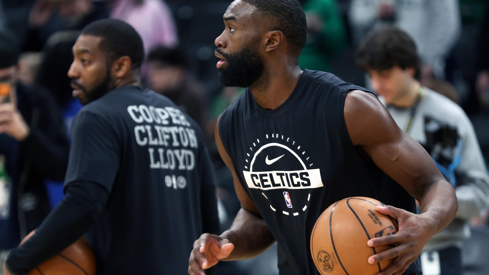 Jaylen Brown has 30 points, 13 rebounds as Celtics coast to 107-79 win over Bucks