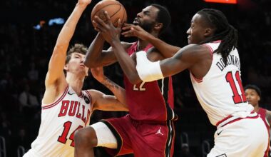 Ayo Dosunmu's season-high 29 points lead short-handed Bulls past Heat, 125-118