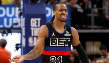 2-way player Daniss Jenkins scores 18 points as Pistons rout Knicks, 118-80