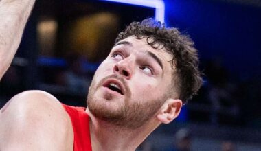 Donovan Clingan Among Three Stars From Blazers vs. Pacers