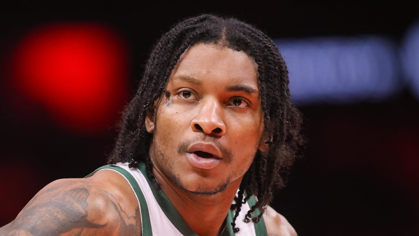 Milwaukee Bucks guard Kevin Porter Jr. (7) before a game against the Atlanta Hawks at State Farm Arena on March 14, 2026.